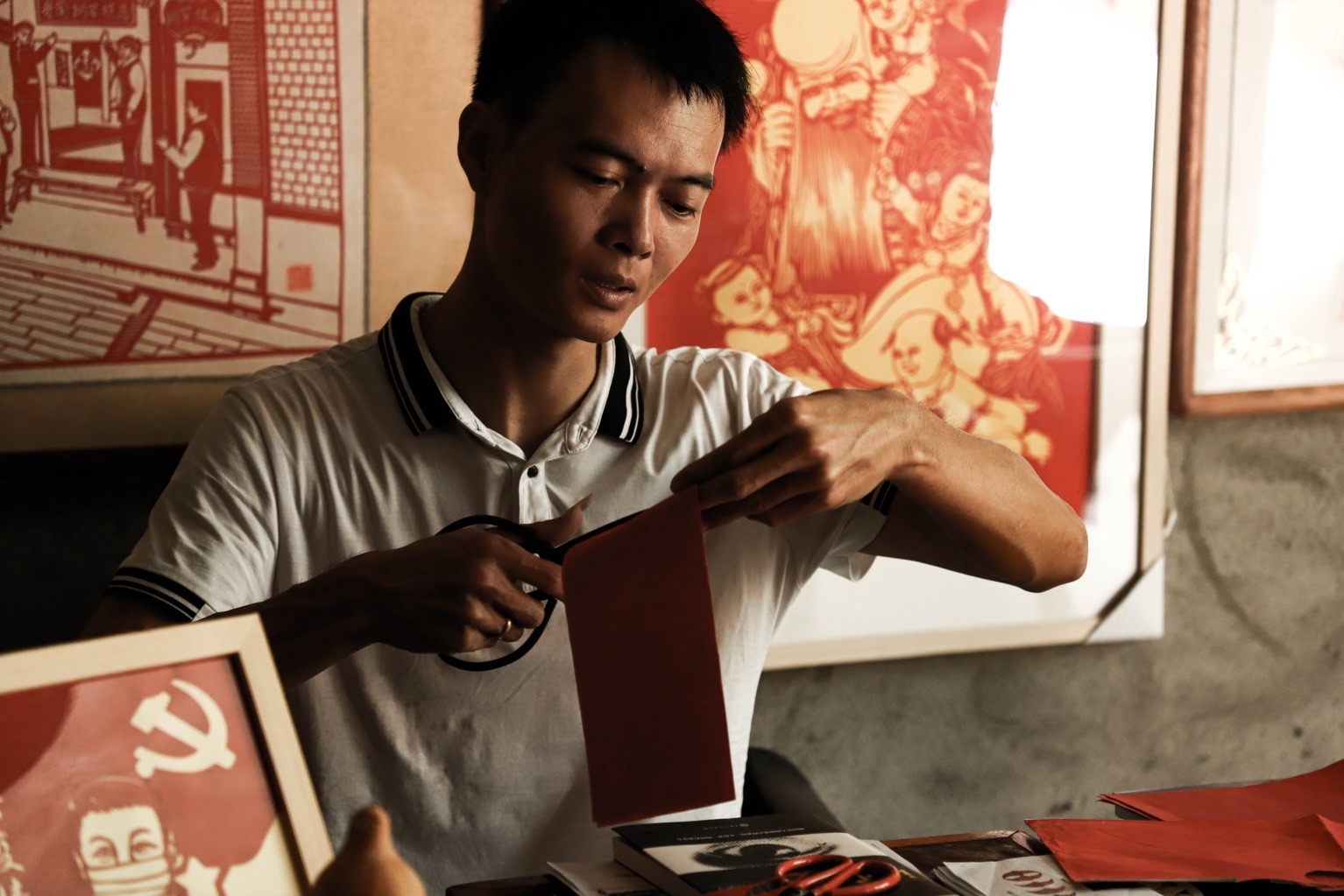 Paper cutting master